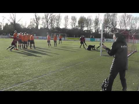 28 nov 2015 VVIJ A2 - VV De Meern A2 com 3-4 Doelpunt VVIJ (2-3)