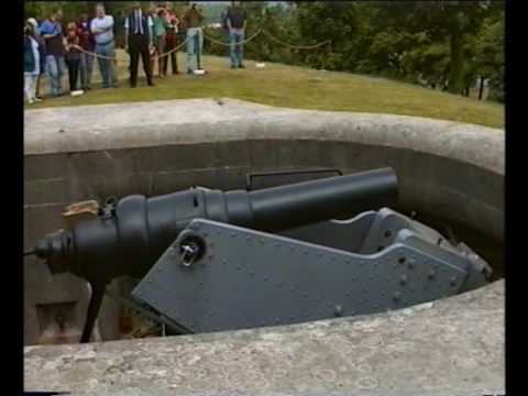 Firing the Moncrief mounted gun