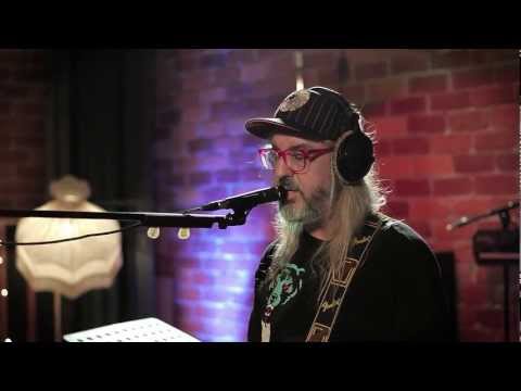In Session: Dinosaur Jr. - Crumble