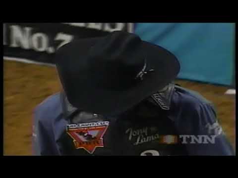 Moody Blues bucks Adriano Moraes - 98 PBR Tampa