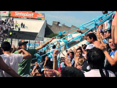 "Vamo los celestes, vamo los celestes..." Barra: Los Piratas Celestes de Alberdi &bull; Club: Belgrano