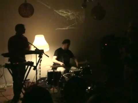 Nielslens Lielsliens Tējas istabā Liepājā