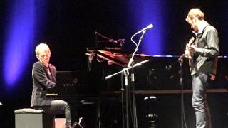 Brad Mehldau & Chris Thile - Don't Think Twice, It's Allright