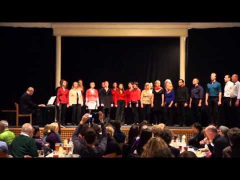 Schmausefalle Chorauftritt Lied 05 Top of the World