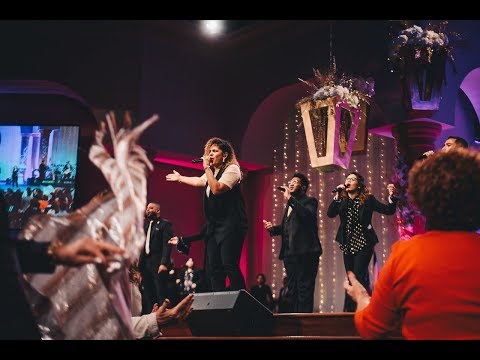 Incomprensible Amor (en vivo) - New Wine | El Rey Jesus