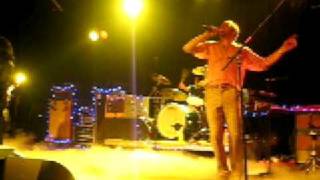 Scott Weiland live singing Mising Cleveland.
