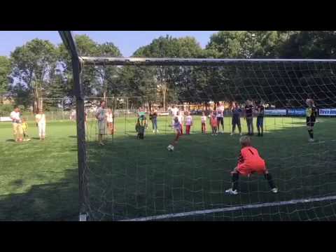 DoCoS JO9-8 - Voorschoten'97 JO9-13 (27-08-2016)