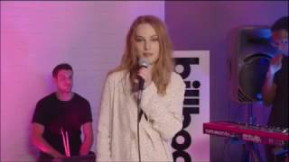 Bridgit Mendler - Snap My Fingers (Live at Billboard Studios)