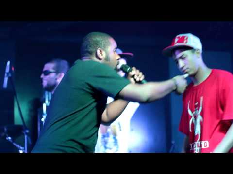 AfroRagga vs Mc Marinho - Calango Pensante Reggae o Amor 02/2013