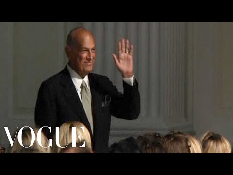 Oscar de la Renta Ready to Wear Spring 2011 Vogue Fashion Week Runway Show