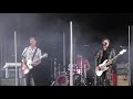 Queens of the Stone Age - Head Like A Haunted House