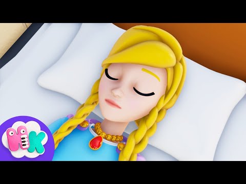 Principessa Aurora | La Bella Addormentata nel bosco | Fiabe per bambini - HeyKids