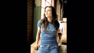 GRETCHEN WILSON - THE GIRL I AM