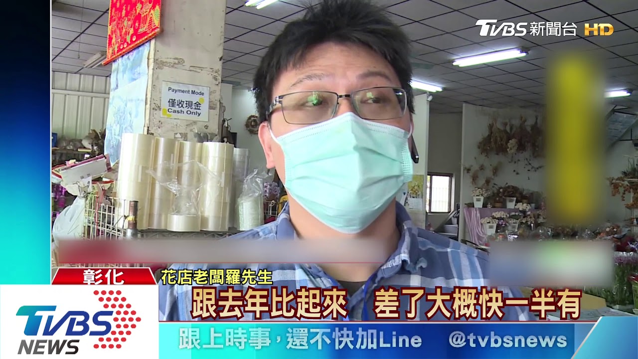 違法!小琉球浮潛客 腳踩綠蠵龜背甲挨轟
