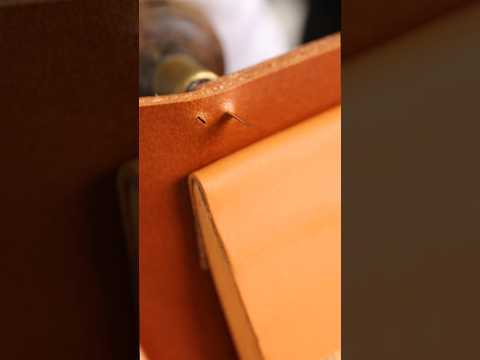 Making a hand made bifold wallet - hand stitching