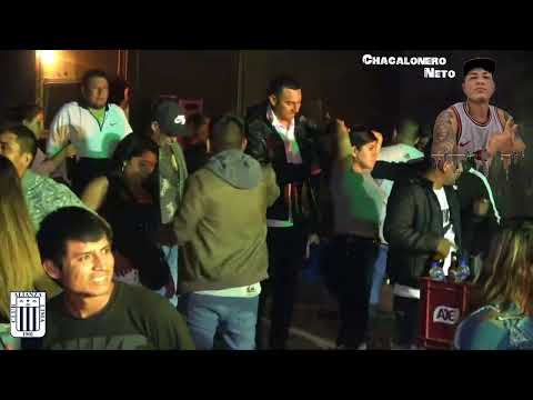 SIENTELO - REGRESA PRONTO (D.R)... CHACALON JR Y LA NUEVA CREMA.