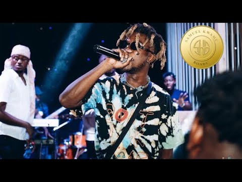 Quamina MP performs with KiDi (Live Concert)