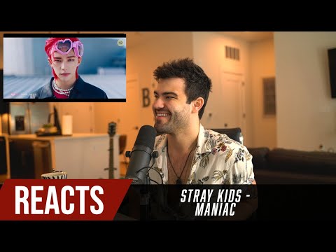 Producer Reacts to Stray Kids | Maniac