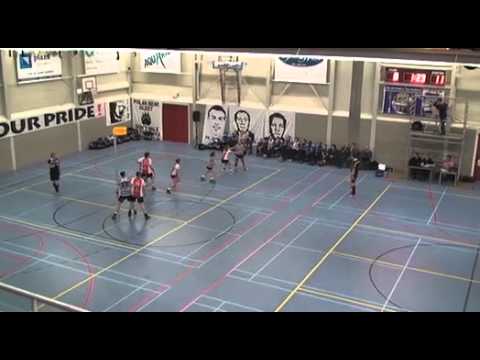 03-03-2012 TOP/wereldtickets.nl 1 - Blauw Wit 1 (doelpunten)