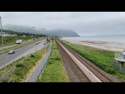 LSL 40013 (D213) passes Dwygyfylchi on “The Bristol Forty” 01/06/2021