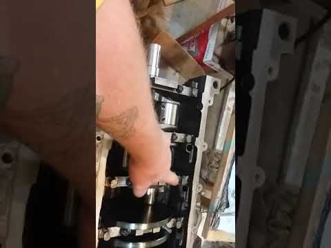 Ford 5.4l 2v, Installing crank and main bearings, part 2