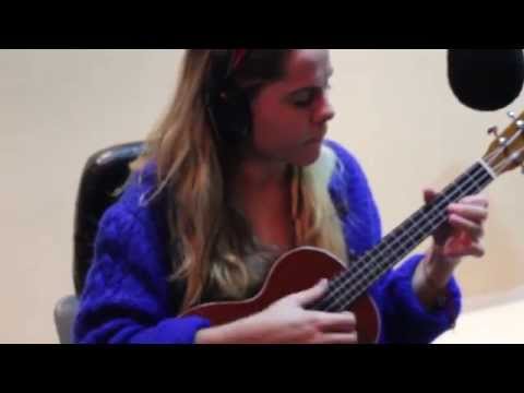 Me Gusta - Lucia Tacchetti en Sin Escala