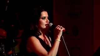 Sona Mohapatra- O Ri Chiraiya LIVE at the Literary Festival Mumbai