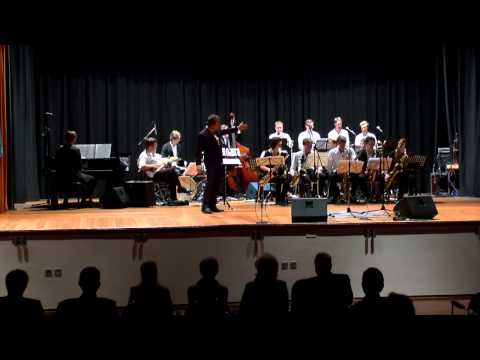 JAZZESSENCE - Jelly Roll (Charles Mingus)