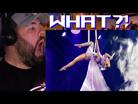 Singer/Songwriter reacts to CARRIE UNDERWOOD - GHOST STORY (LIVE ON THE 2022 CMT AWARDS)