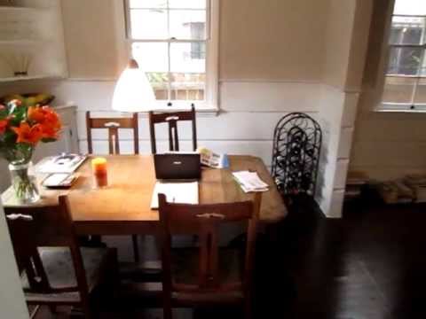 PL2056 - 2-Story Townhouse in Los Angeles For Rent.