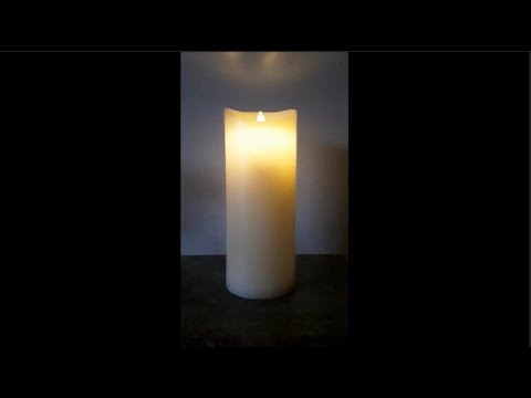 Mark sings and plays Elvis Presley's Crying in the Chapel