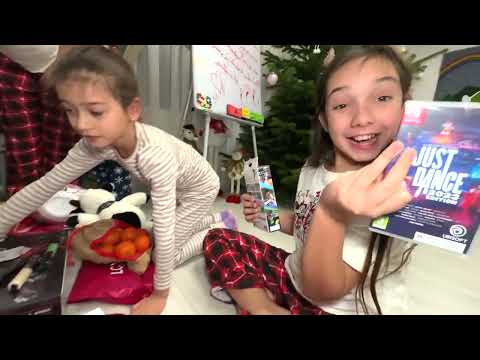 🎁 Ce a adus MOȘ NICOLAE 🎁 în Familia Marei 🥳 2022 🎅🏻 Vine CRĂCIUNUL