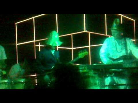 Zongamin - Serious Trouble [LIVE] - DURR @ Social Club Paris.