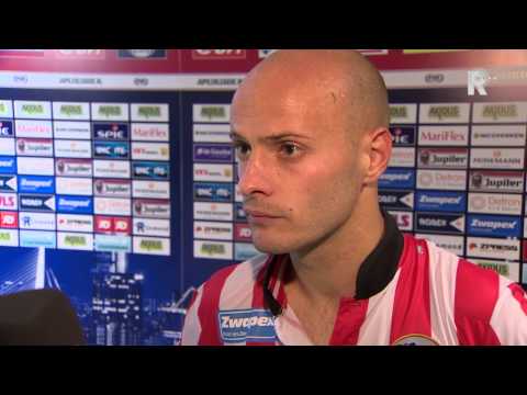 Steef Nieuwendaal na afloop van de verloren derby