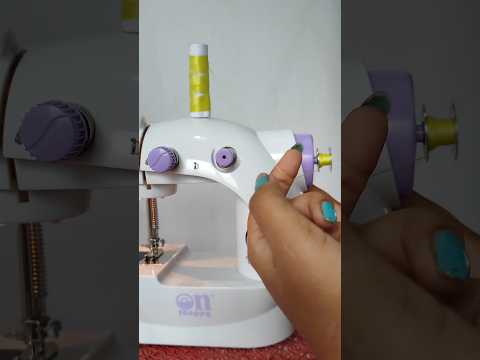 How to fill bobbin in mini sewing machine😲😲 || Thread fill in mini sewing machine #flipkart