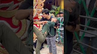 Download lagu Disembuhkan kesurupan cewek cantik mp3