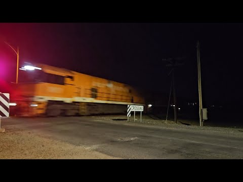 2TA8 JBRE Great Southern (NR31, NR30), Brisbane to Adelaide, 2135, 29/1/25, Stawell VIC