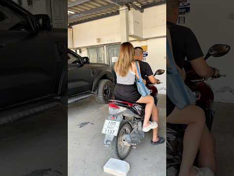 รถติดอะไร