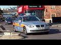Classic Metropolitan Police car responding - Hyper-yelp siren!