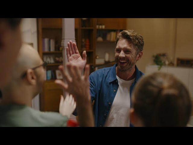 Projecteur BenQ TK705i 4K 3000 Lumens 300" LED DLP Gaming Google TV Smart video