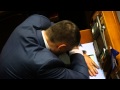 Юрій Мірошніченко спить на відкритті нової сесії Верховної Ради України 