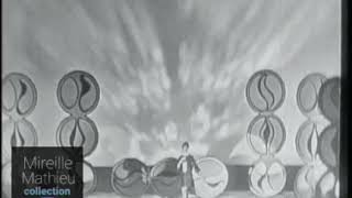 Mireille Mathieu - Chant Olympique (Télé Dimanche, 18 février 1968)