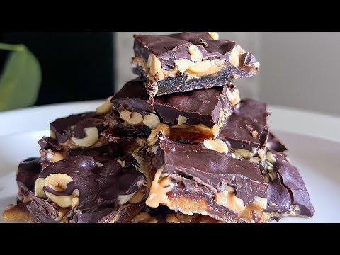 Snickers Date Bark (Viral TikTok Recipe!) 🍫
