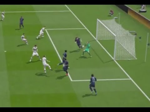 Top Goalkeeping Skills K.Trapp:  3 X saves