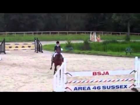 download lagu mp3 mp4 Maanoog, download lagu Maanoog gratis, unduh video klip Maanoog