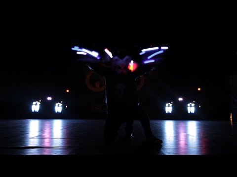 World of Dance SD - Team [e][PM] Gummy & (Ayo?) Trippz Glove Dance Performance [EmazingLights.com]