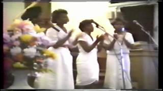 The Gospelettes - View That Holy City - 1988 Concert