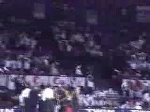 28 19-02-08 BCO-Kiev - Lekker uitgelaten sfeertje in de aren