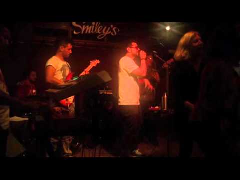 Rojai and The Pocket @Smileys, Bolinas