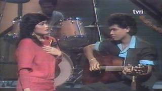 Download lagu Eva Solina, feat. Obbie Messakh - Melody Memori (1985) Selekta Pop mp3